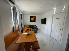 Charming studio peaceful and private
